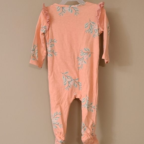 Jessica Simpson peach zip up sleeper/footie with eyelet detail - Picture 2 of 4